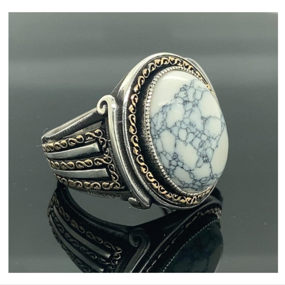 Handmade Natural Howlite, White Turquoise Ring